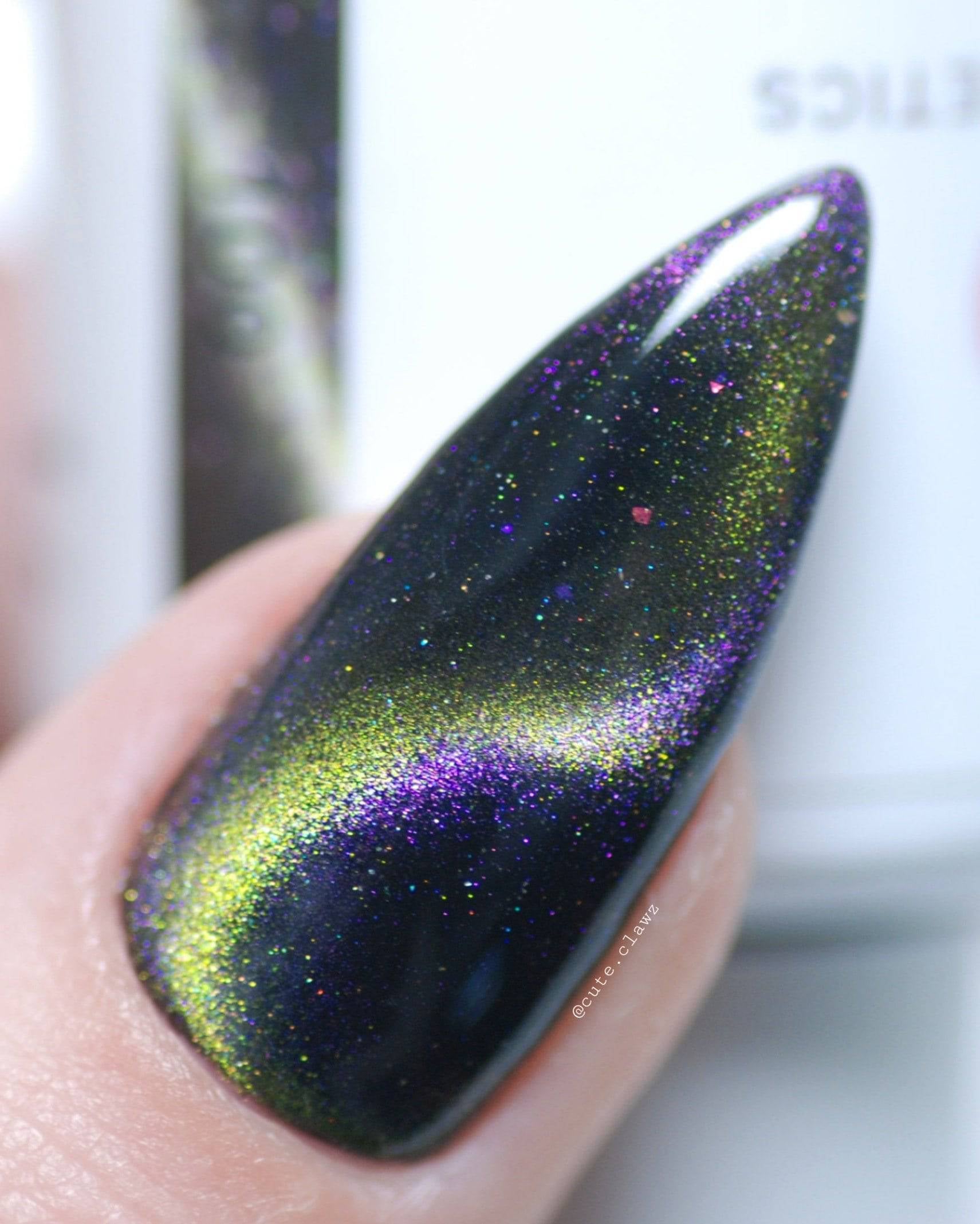 9D Galaxy Cat Eye Gel Polish #100