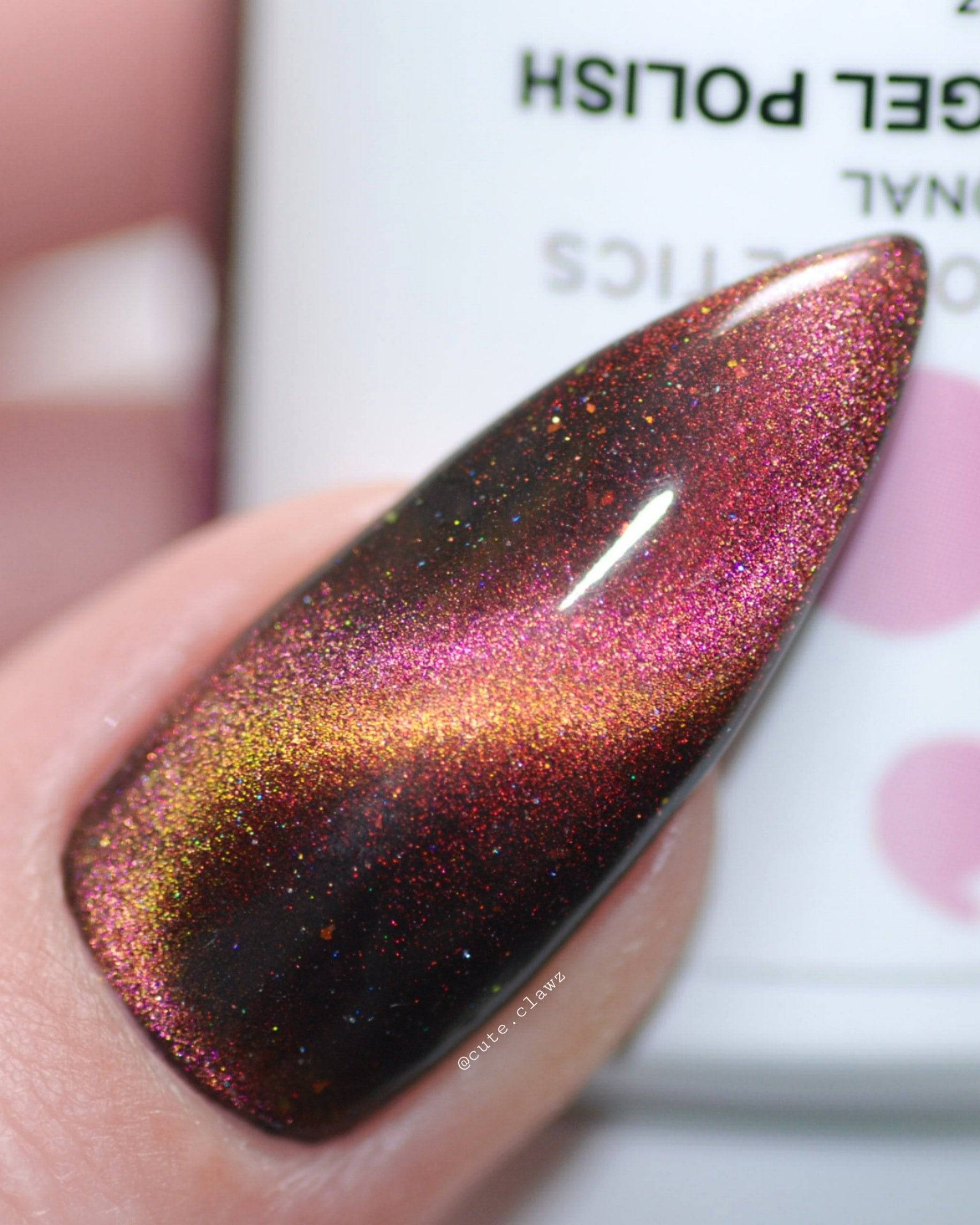 9D Galaxy Cat Eye Gel Polish #102
