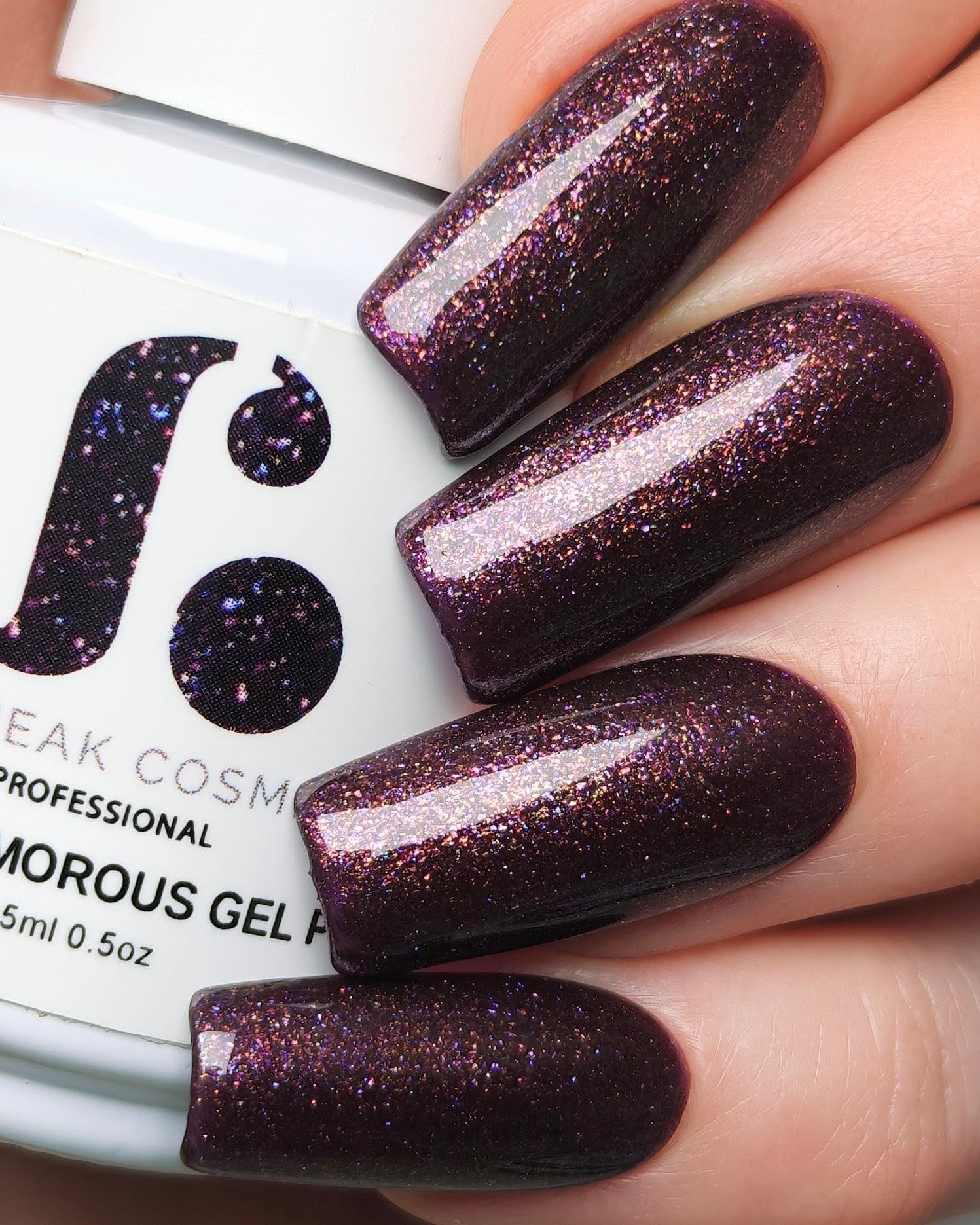 G-010 | UV/LED Glamorous Gel Polish