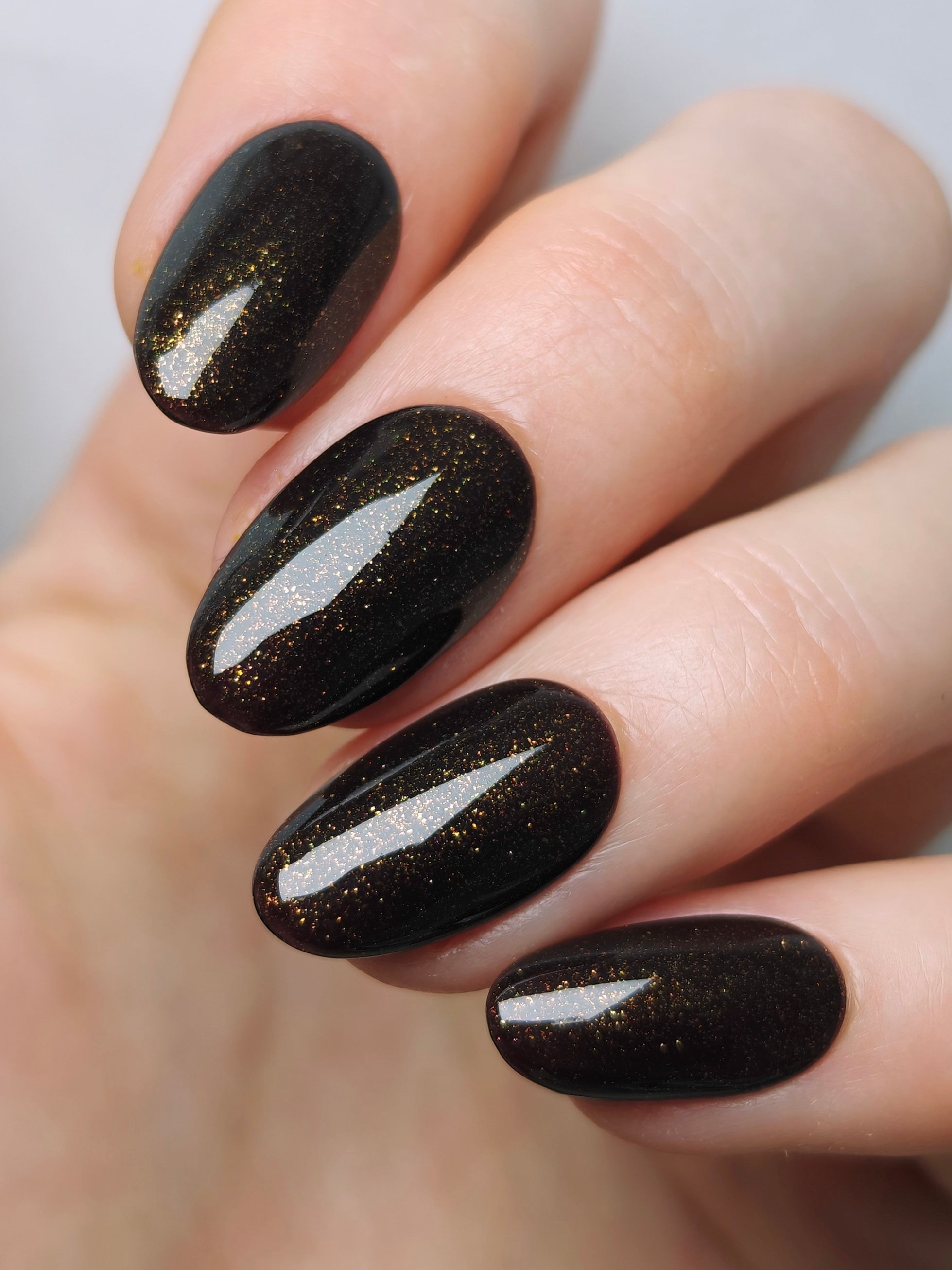 G-011 | UV/LED Glamorous Gel Polish