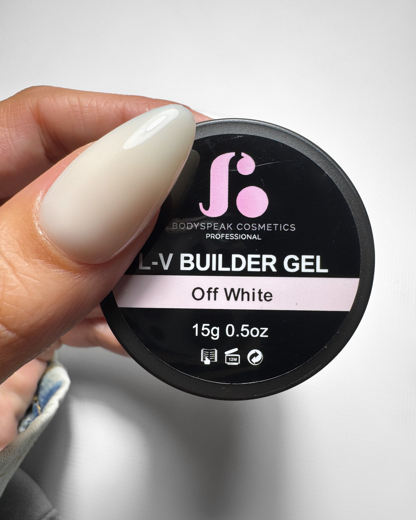 Off White| L-V Builder Gel