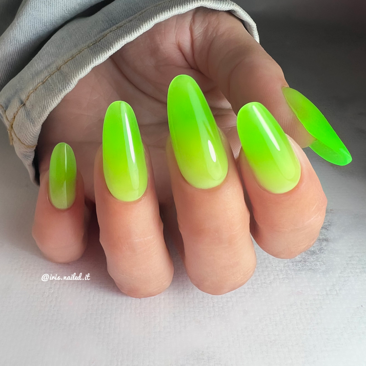Sheer Lime Green | BSC Acryl Gel in tube 30 gram.