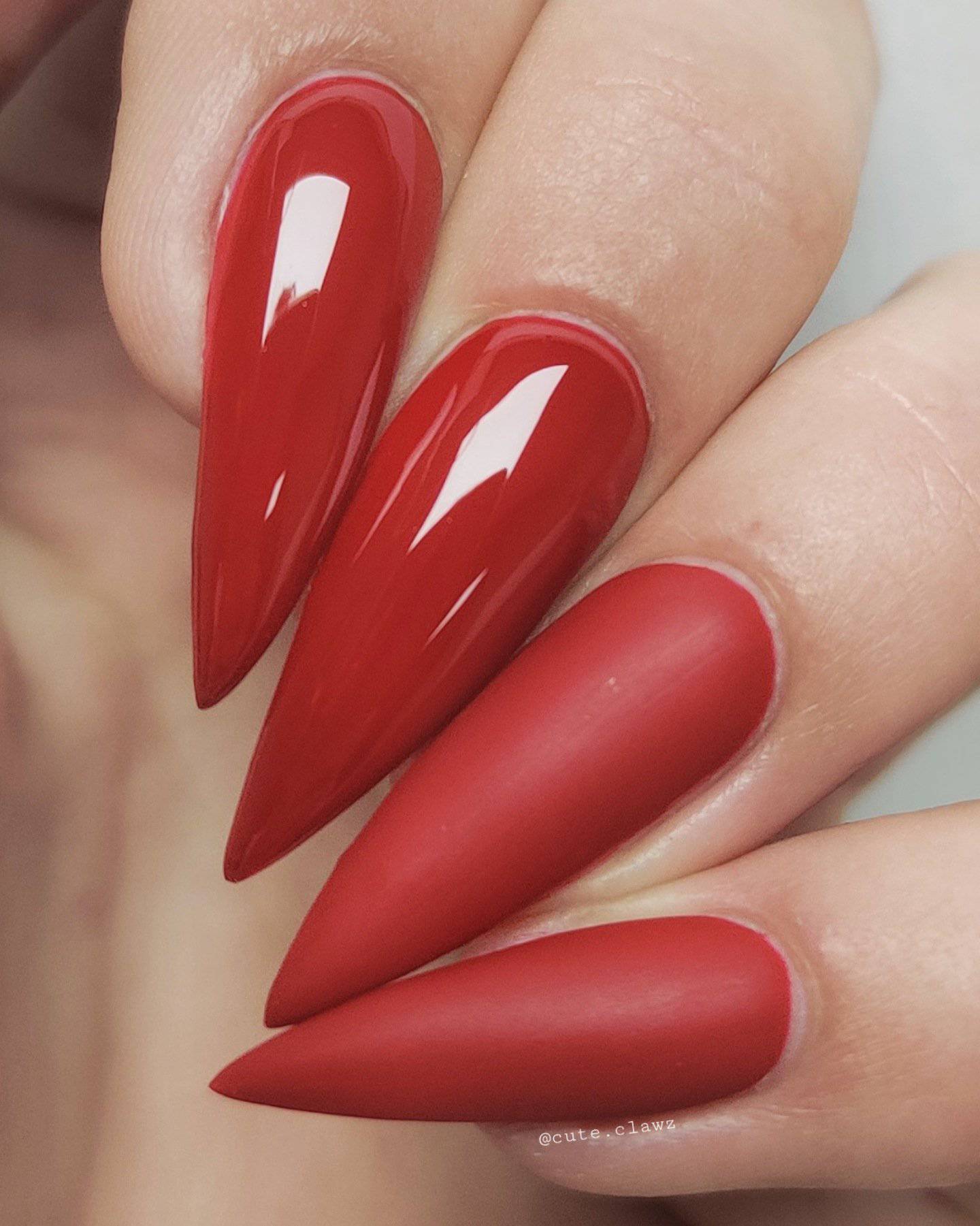 Vigorous Red #002 | UV/LED Gellak