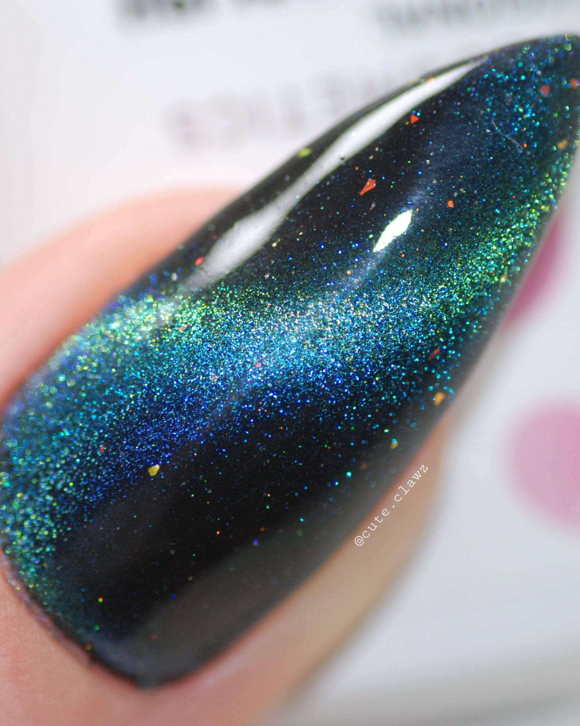 9D Galaxy Cat Eye Gel Polish #103