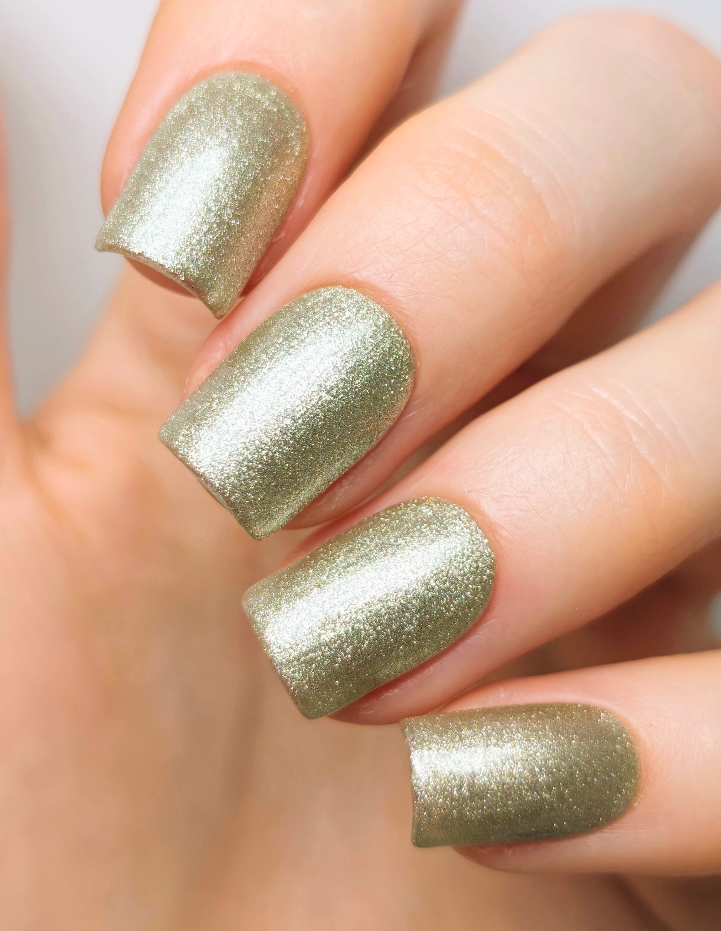 G-003 | UV/LED Glamorous Gel Polish