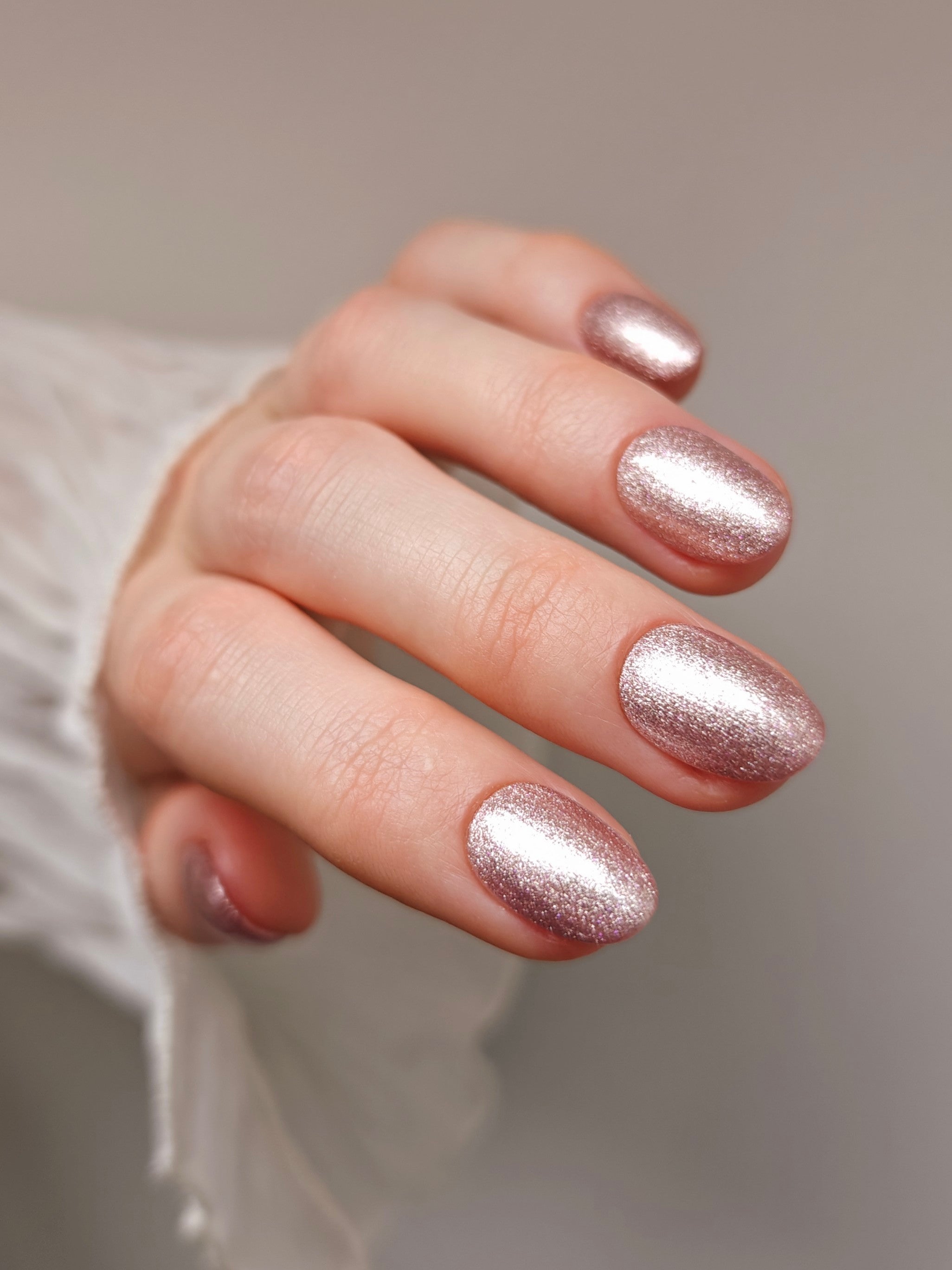 G-004 | UV/LED Glamorous Gel Polish