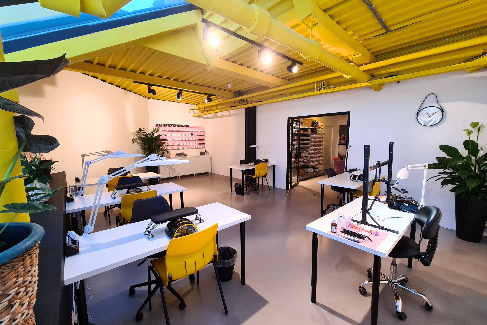 Nail & Chill 🎨 | Zo. 25 januari