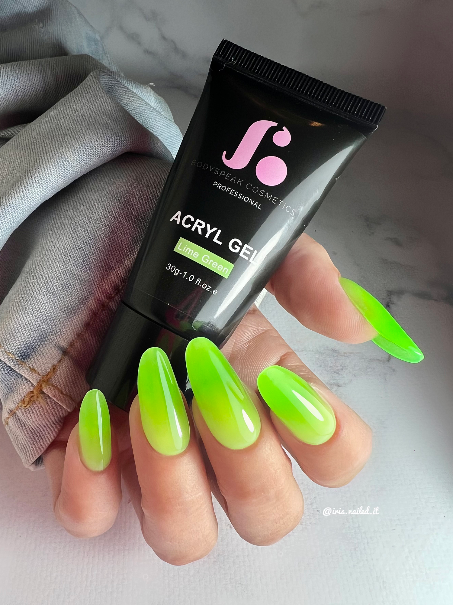 Sheer Lime Green | BSC Acryl Gel in tube 30 gram.